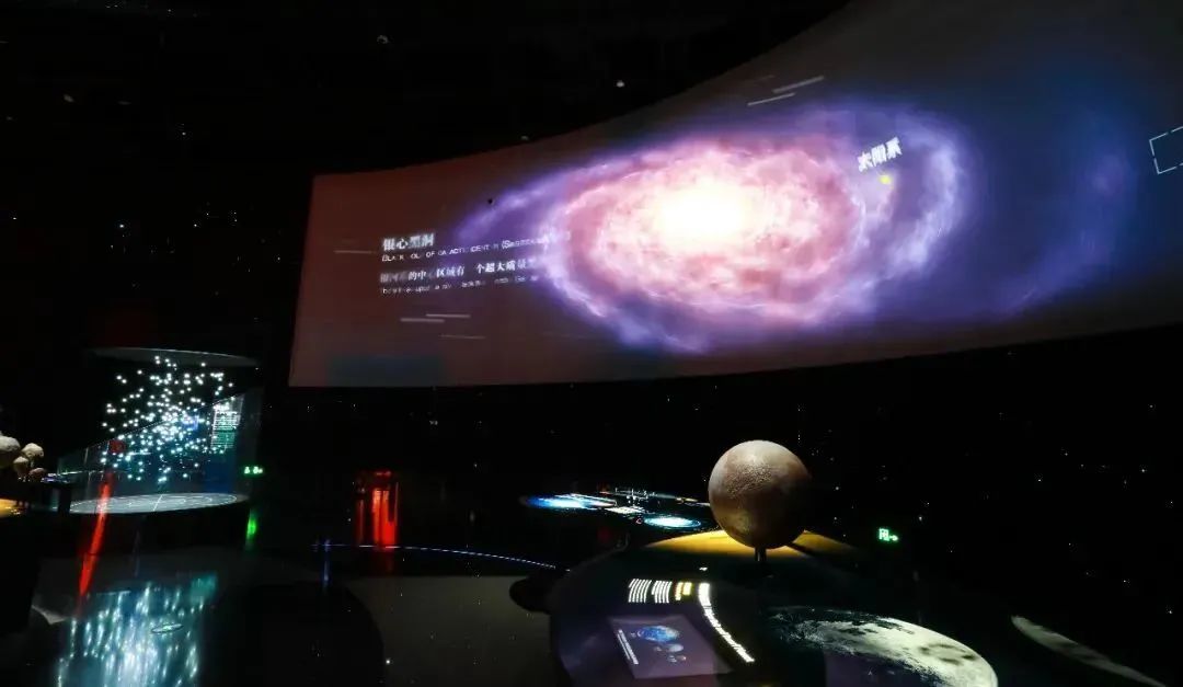 刷爆朋友圈！全球最大的天文館，上海又一地標(biāo)建筑火了~(圖13)